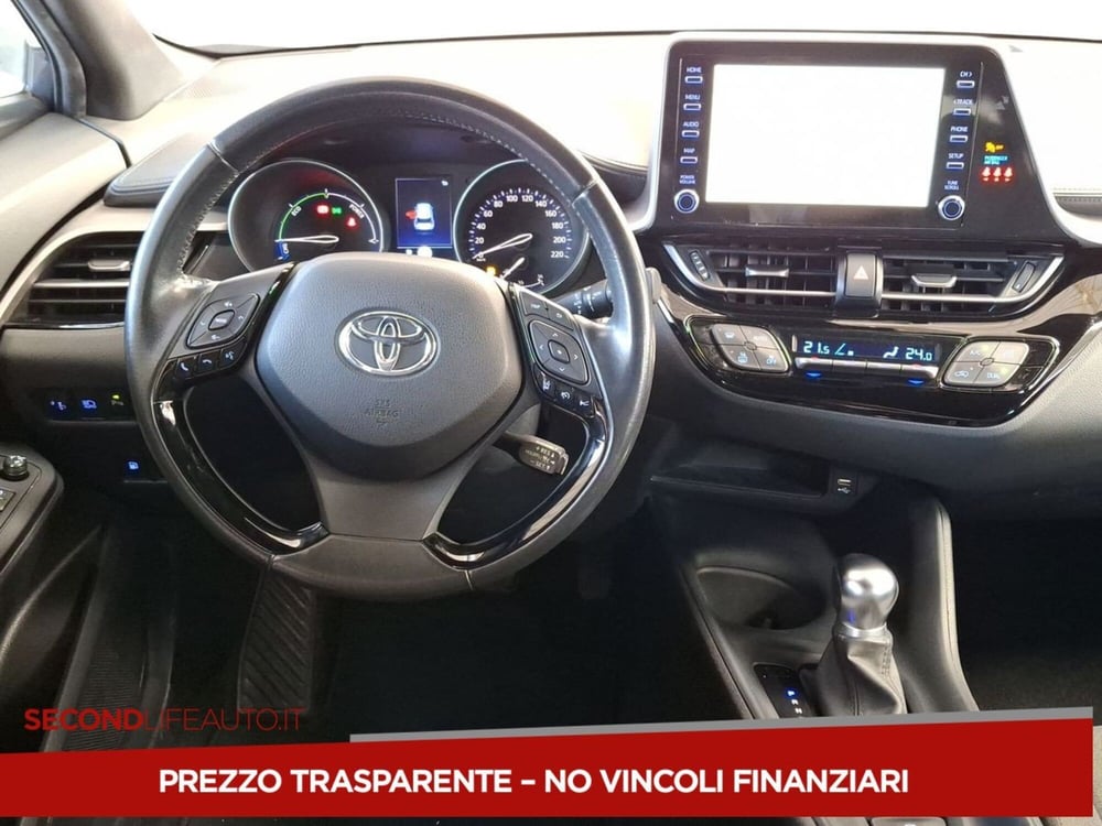 Toyota Toyota C-HR usata a Roma (12)