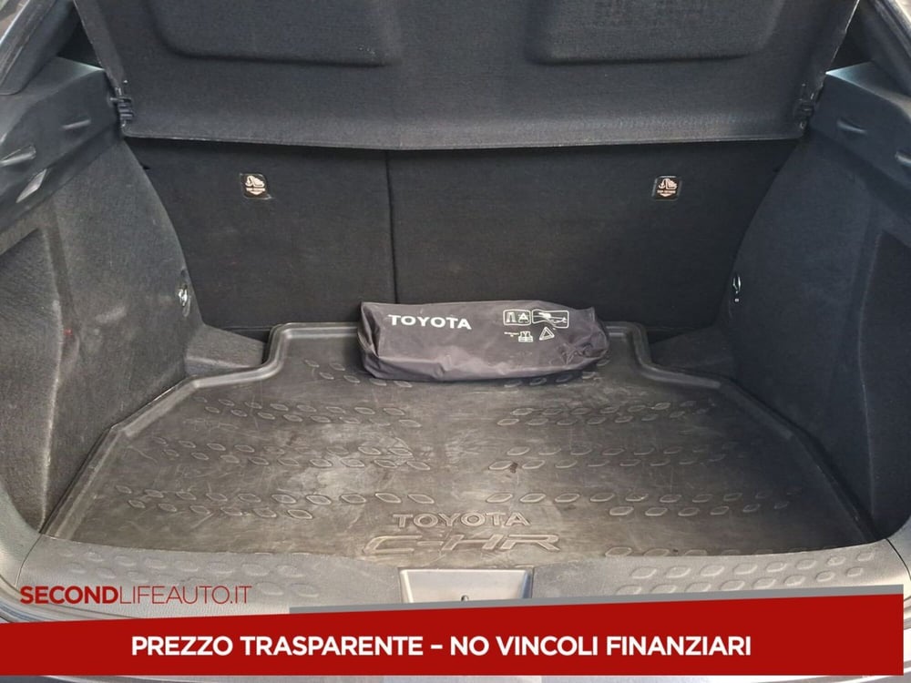 Toyota Toyota C-HR usata a Roma (20)