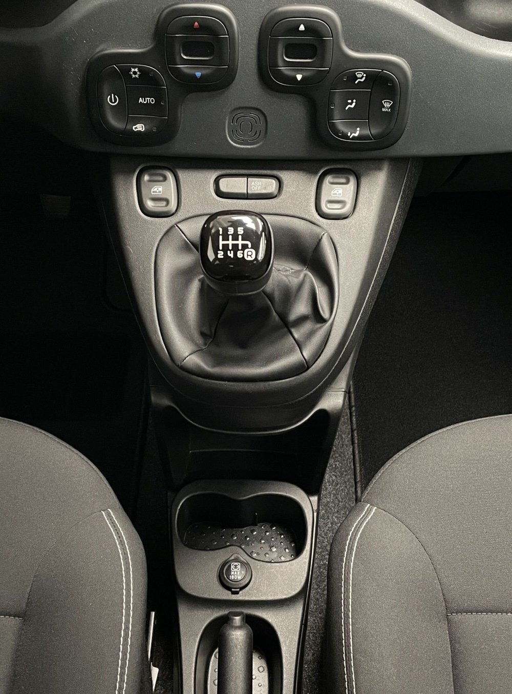 Fiat Panda Cross usata a Novara (13)