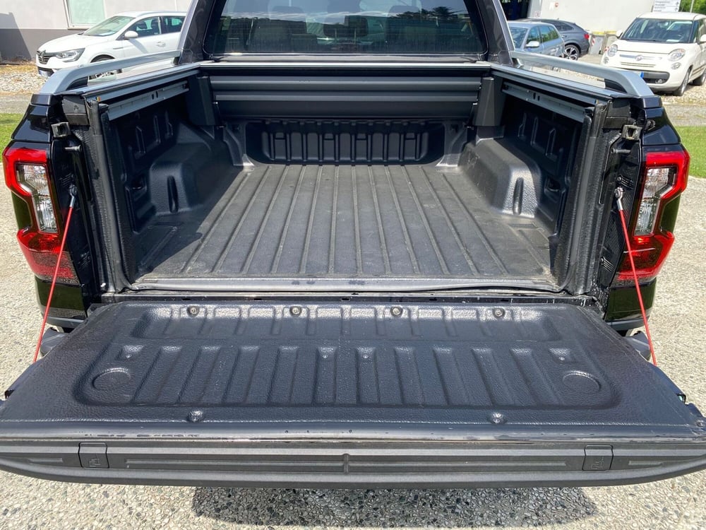 Ford Ranger Pick-up nuova a La Spezia (10)