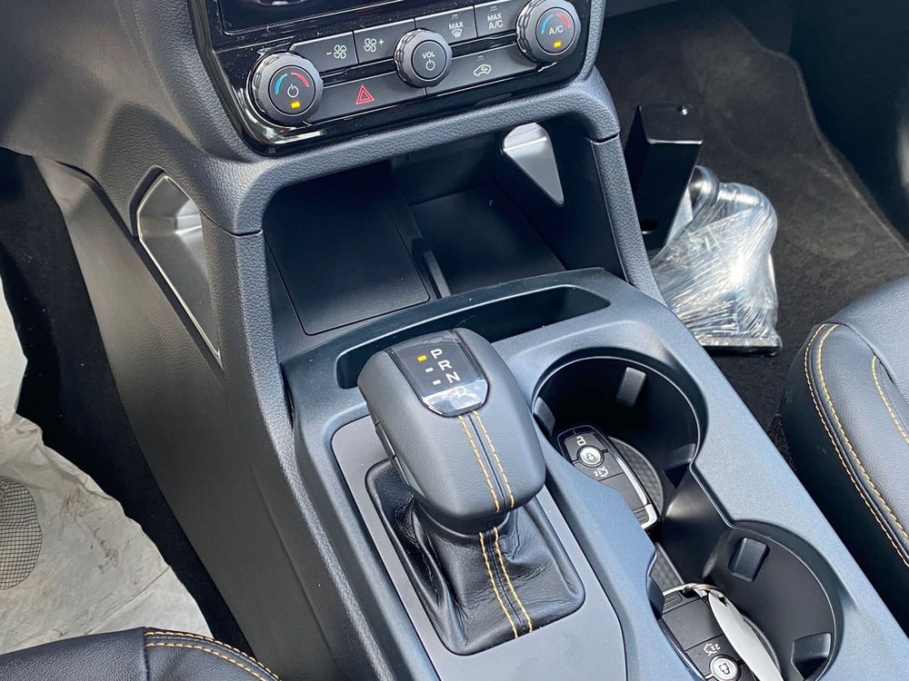 Ford Ranger Pick-up nuova a La Spezia (15)
