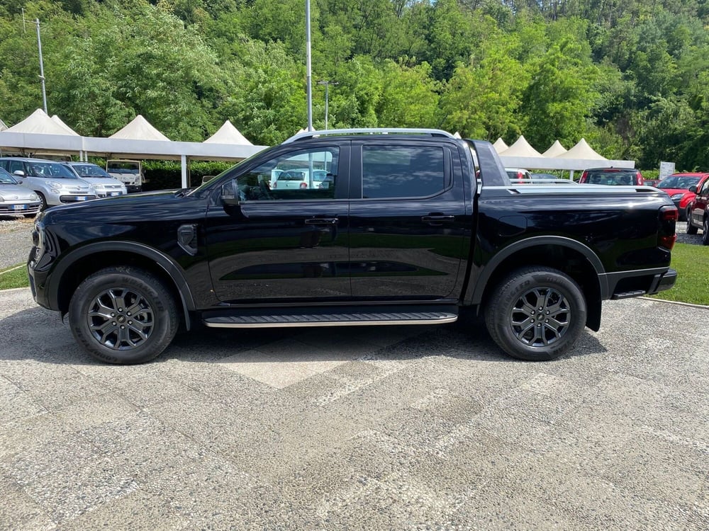 Ford Ranger Pick-up nuova a La Spezia (4)