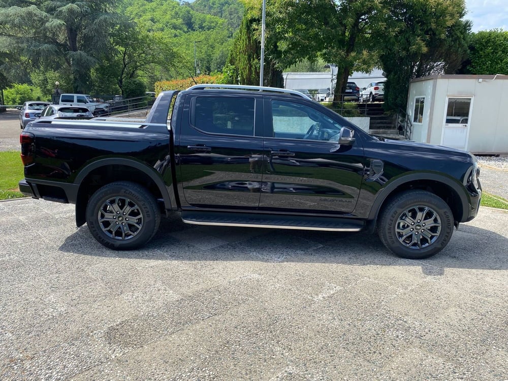 Ford Ranger Pick-up nuova a La Spezia (8)