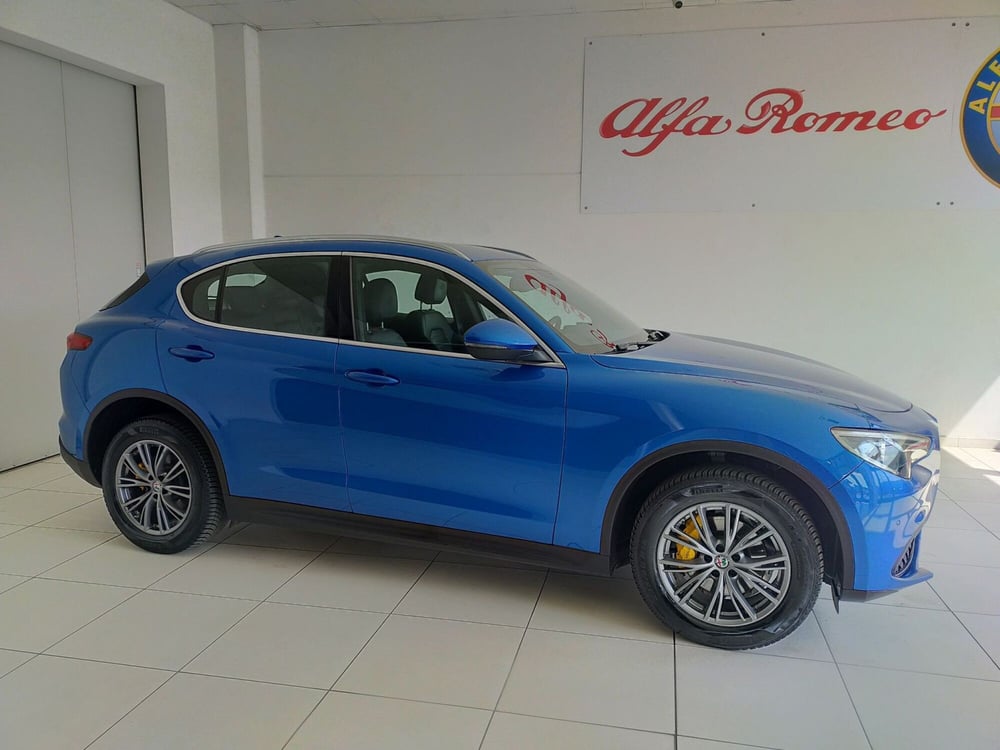 Alfa Romeo Stelvio usata a Reggio Emilia (4)