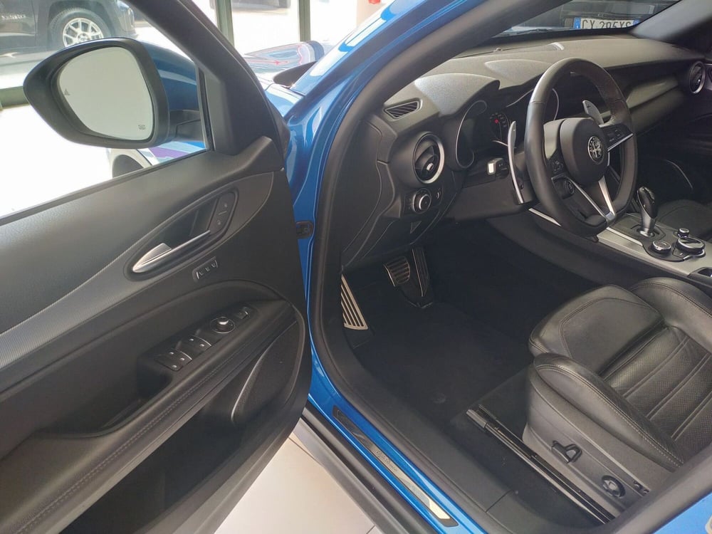 Alfa Romeo Stelvio usata a Reggio Emilia (8)