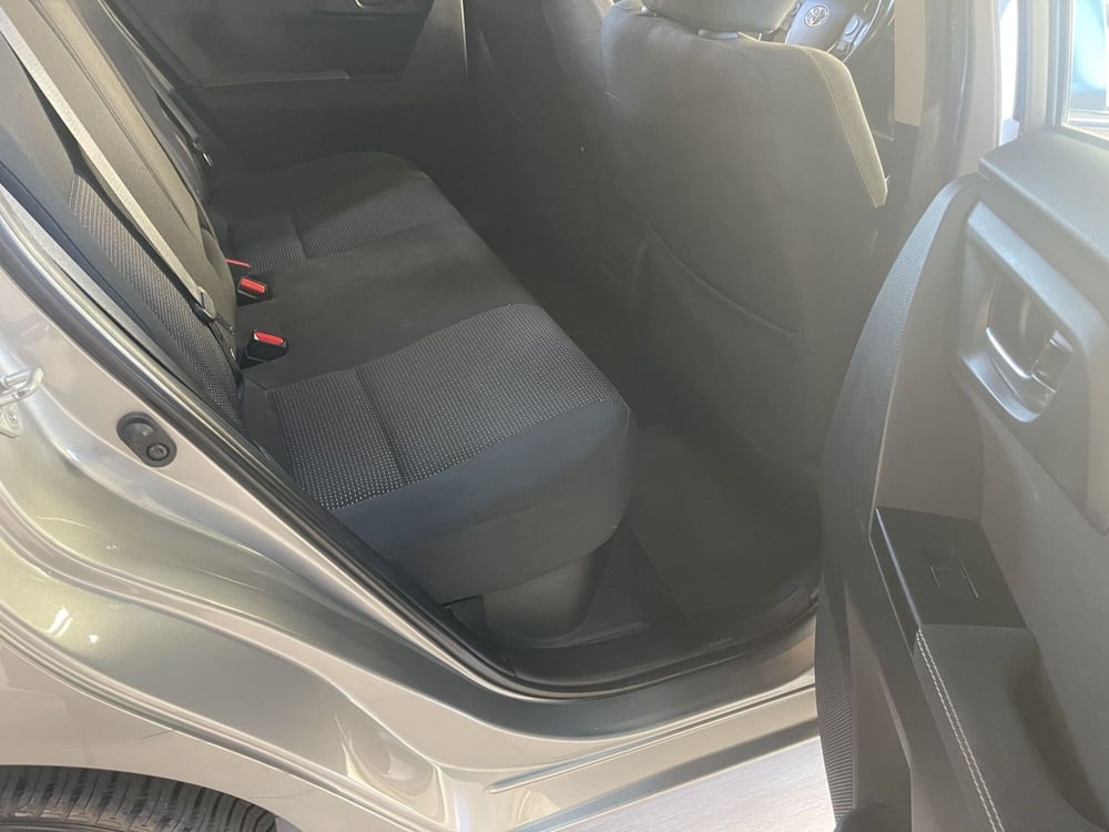 Toyota Auris usata a Bologna (12)