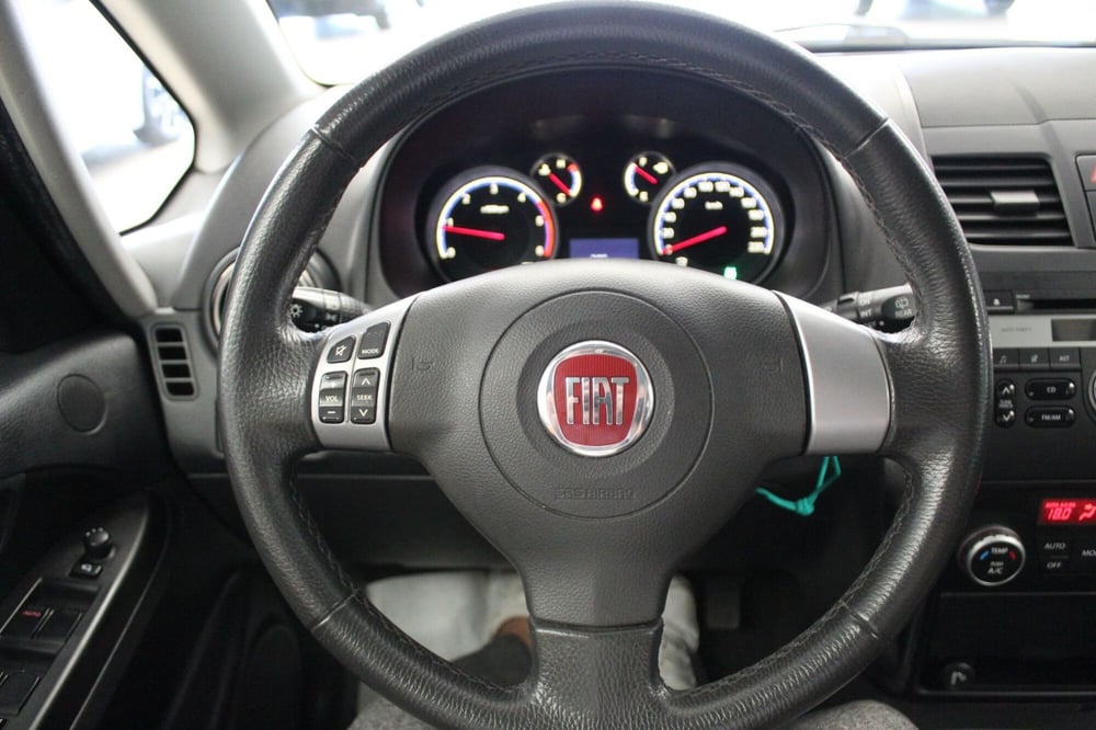 Fiat Sedici usata a Cremona (10)