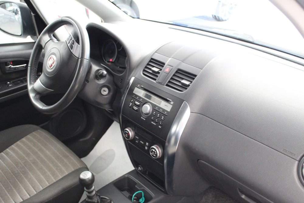 Fiat Sedici usata a Cremona (9)