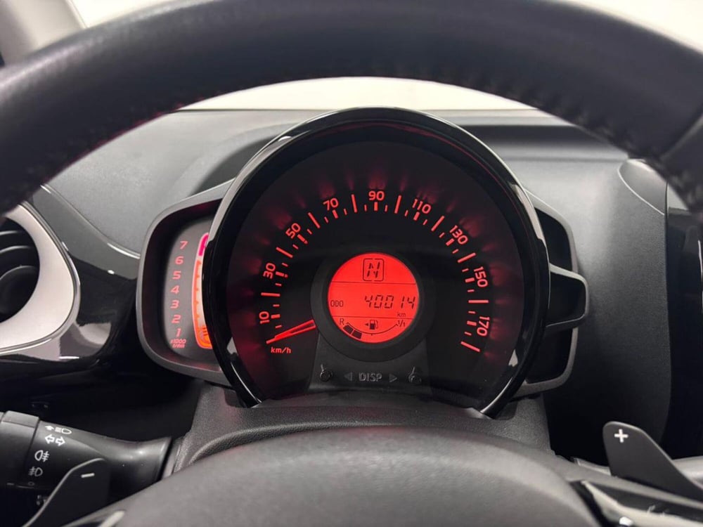 Toyota Aygo usata a Como (12)