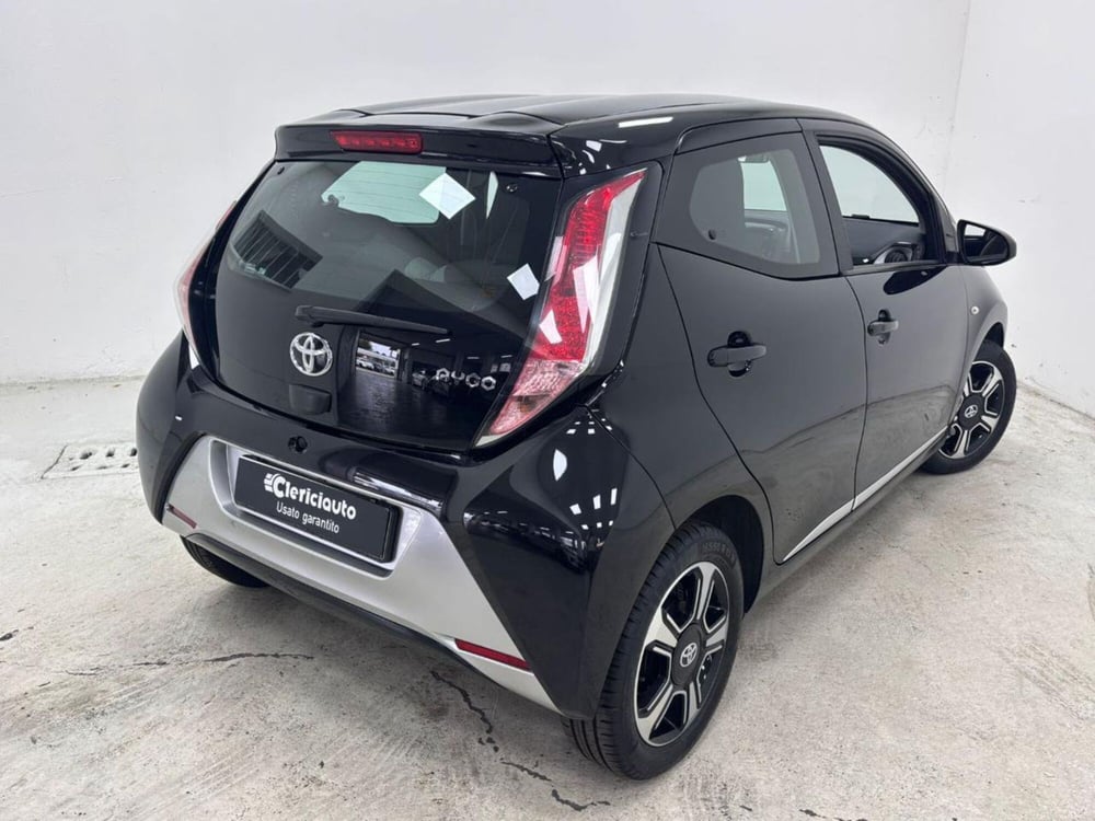 Toyota Aygo usata a Como (2)