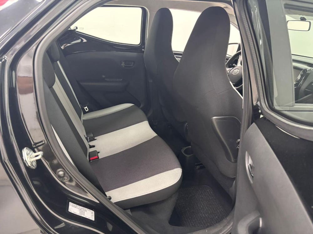Toyota Aygo usata a Como (5)