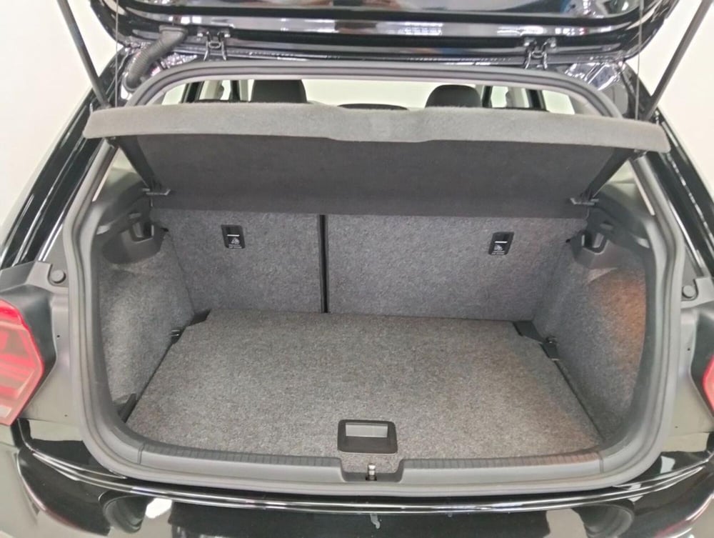 Volkswagen Polo usata a Como (18)