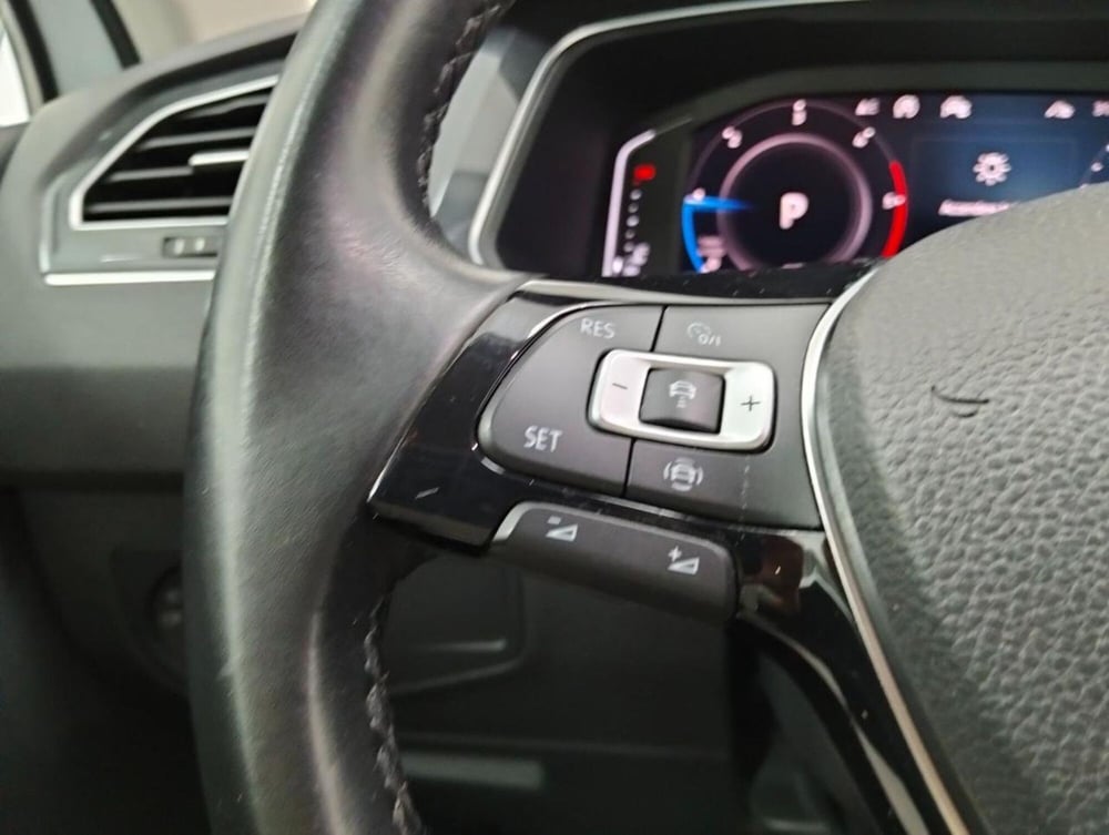 Volkswagen Tiguan usata a Como (12)