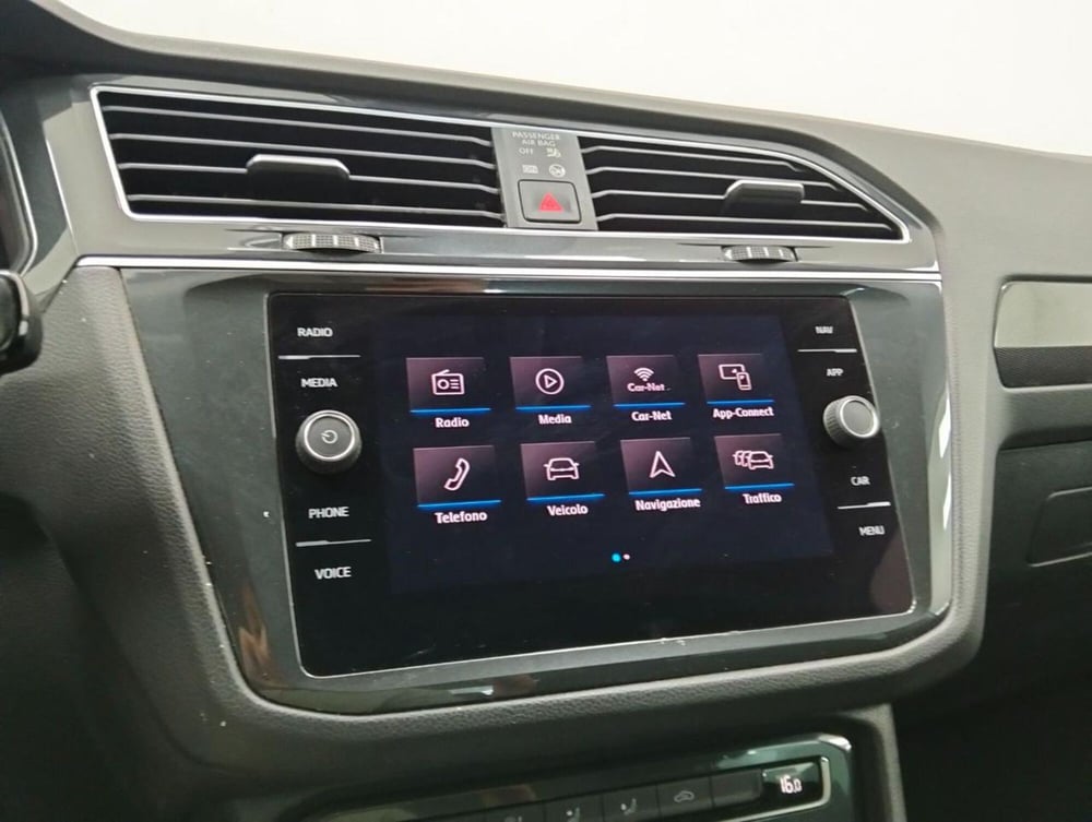 Volkswagen Tiguan usata a Como (16)