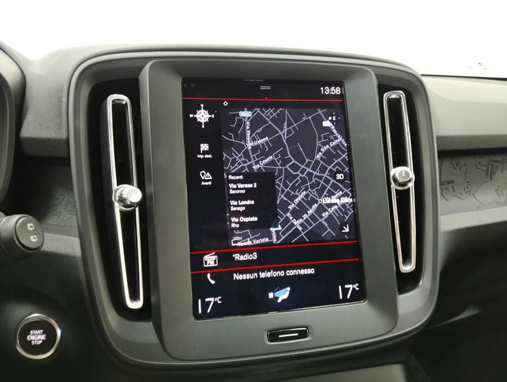Volvo XC40 usata a Como (13)