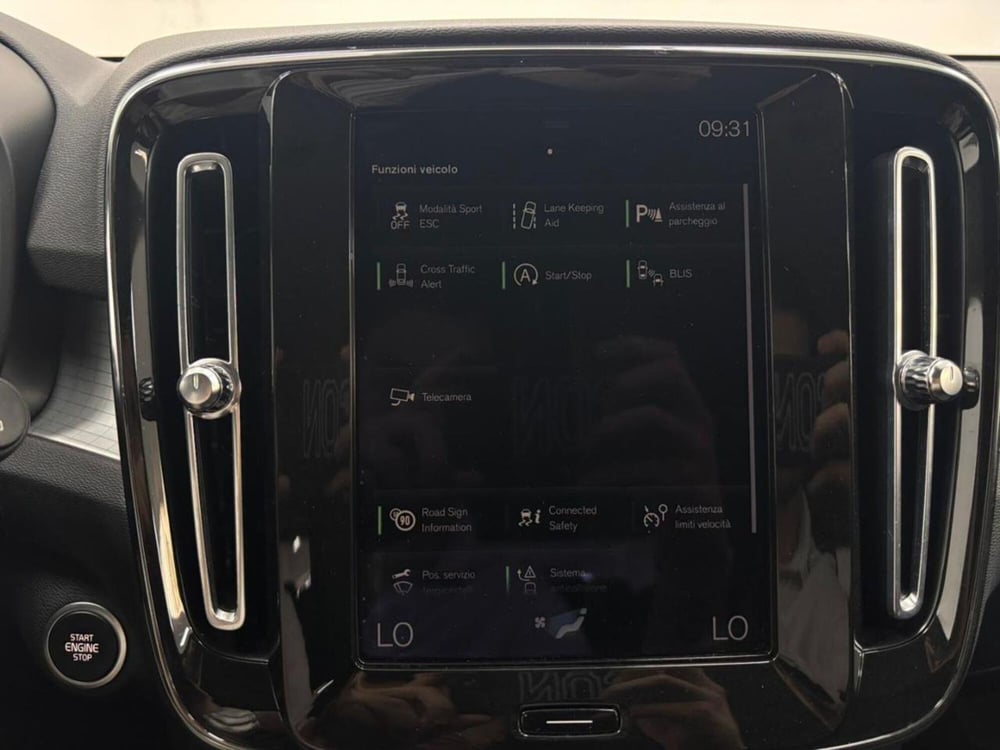 Volvo XC40 usata a Como (16)