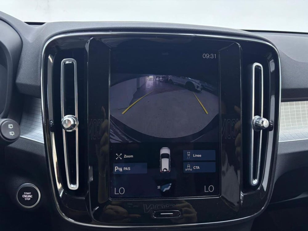 Volvo XC40 usata a Como (17)
