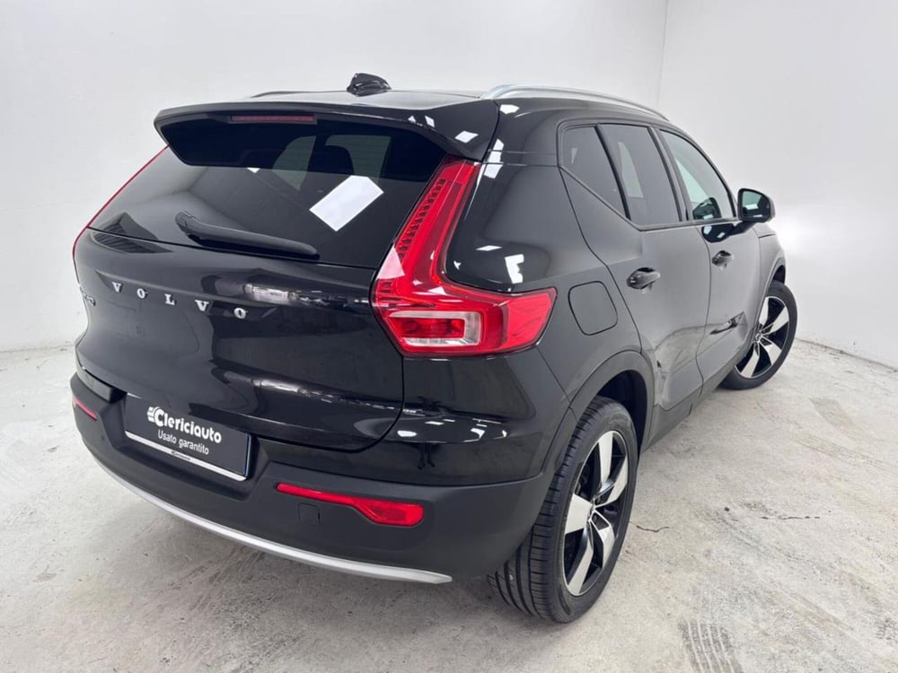 Volvo XC40 usata a Como (2)