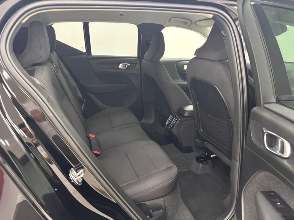 Volvo XC40 usata a Como (5)