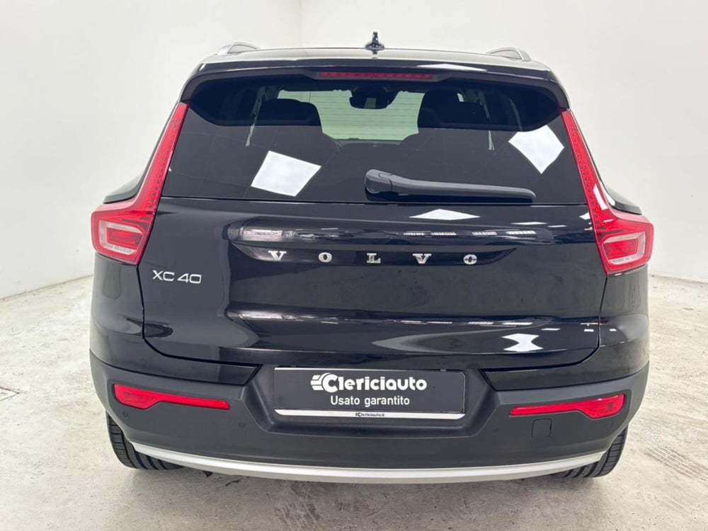 Volvo XC40 usata a Como (7)