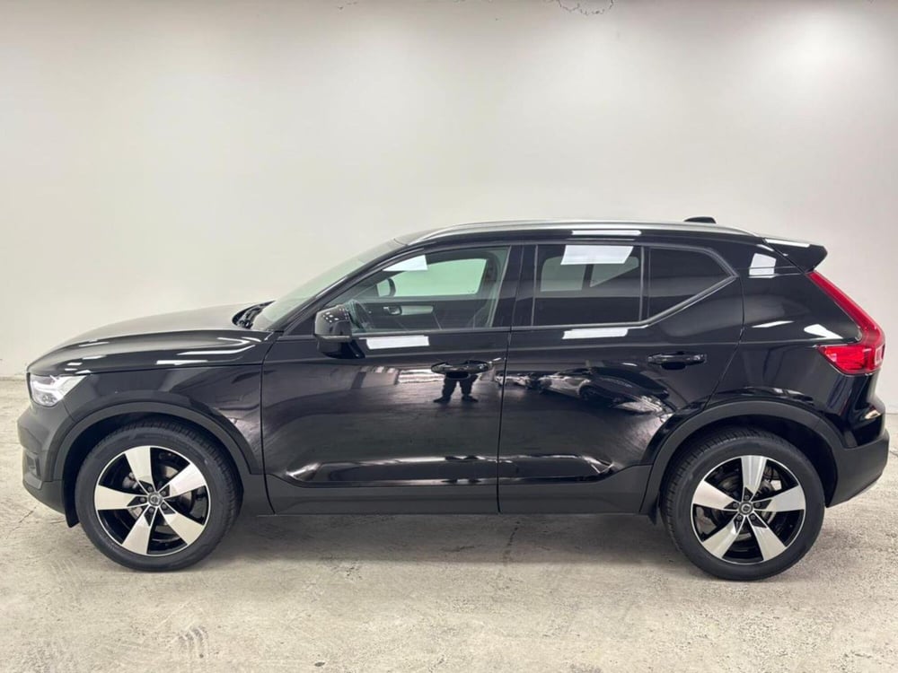 Volvo XC40 usata a Como (8)