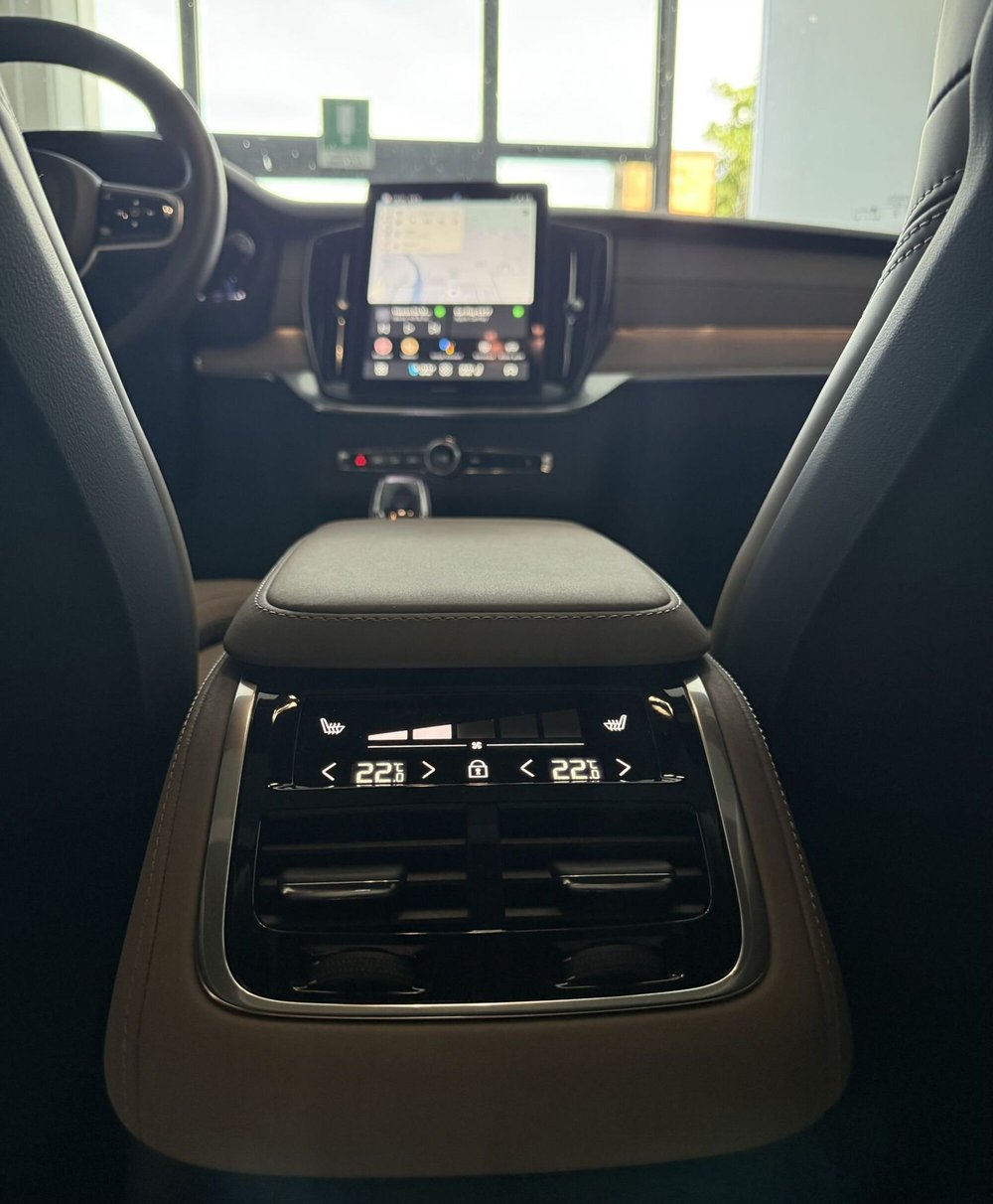 Volvo XC90 usata a Parma (13)