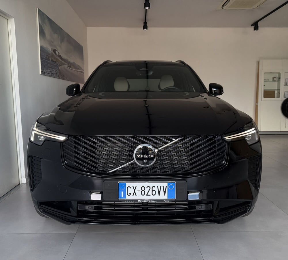 Volvo XC90 usata a Parma (2)