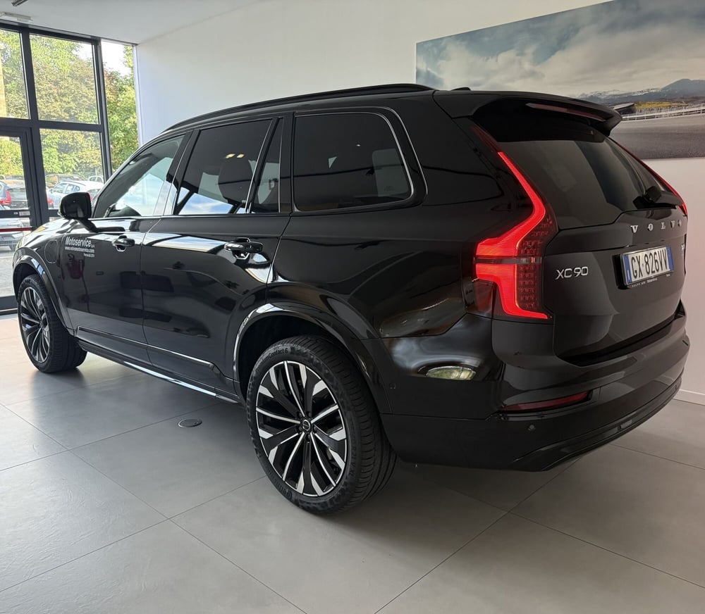 Volvo XC90 usata a Parma (7)