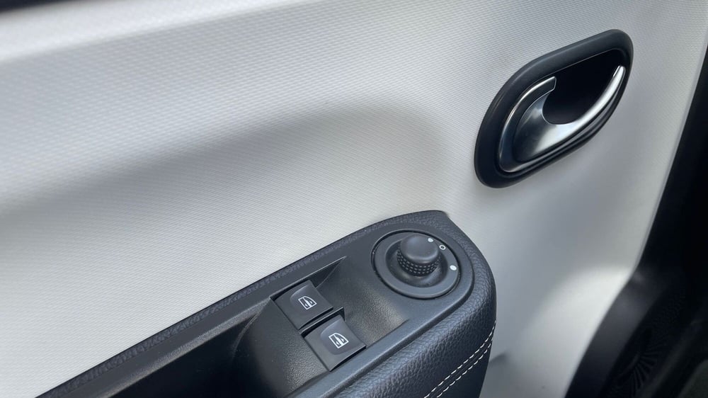 Renault Twingo usata a Parma (13)