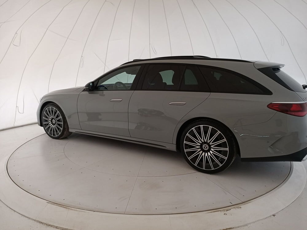 Mercedes-Benz Classe E Station Wagon usata a Matera (3)