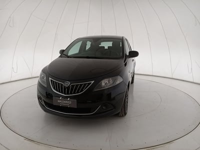 Lancia Ypsilon 1.0 FireFly 5 porte S&amp;S Hybrid Gold Plus del 2023 usata a Bari