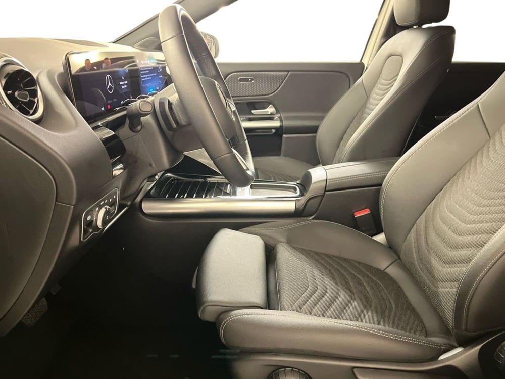 Mercedes-Benz GLA SUV usata a Milano (10)