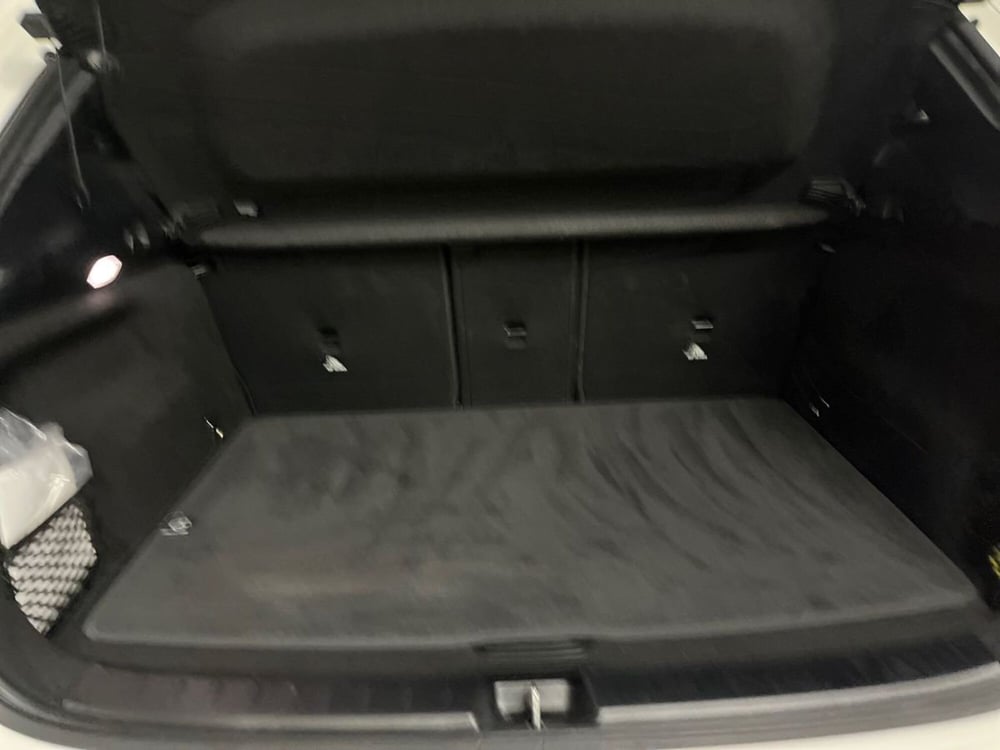 Mercedes-Benz GLA SUV usata a Milano (8)