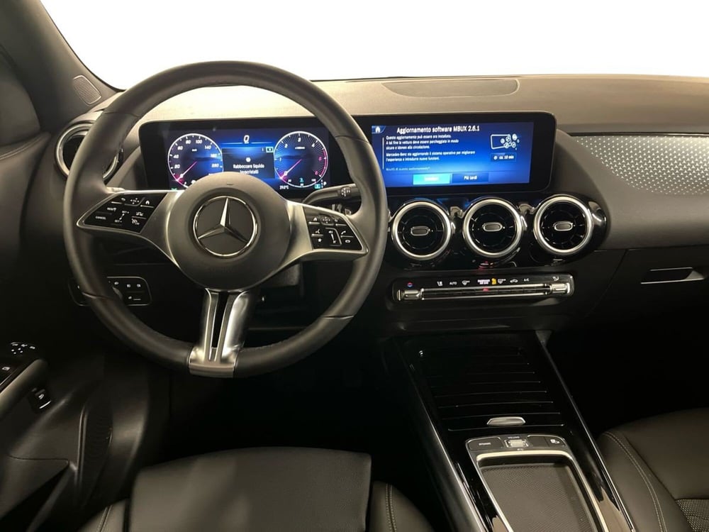 Mercedes-Benz GLA SUV usata a Milano (9)