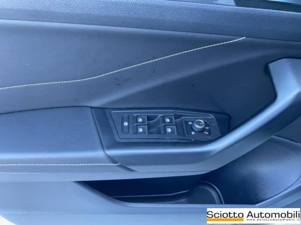 Volkswagen T-Roc usata a Messina (12)