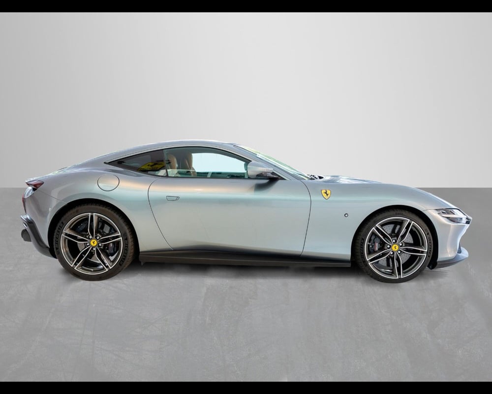 Ferrari Roma Spider usata a Padova (11)