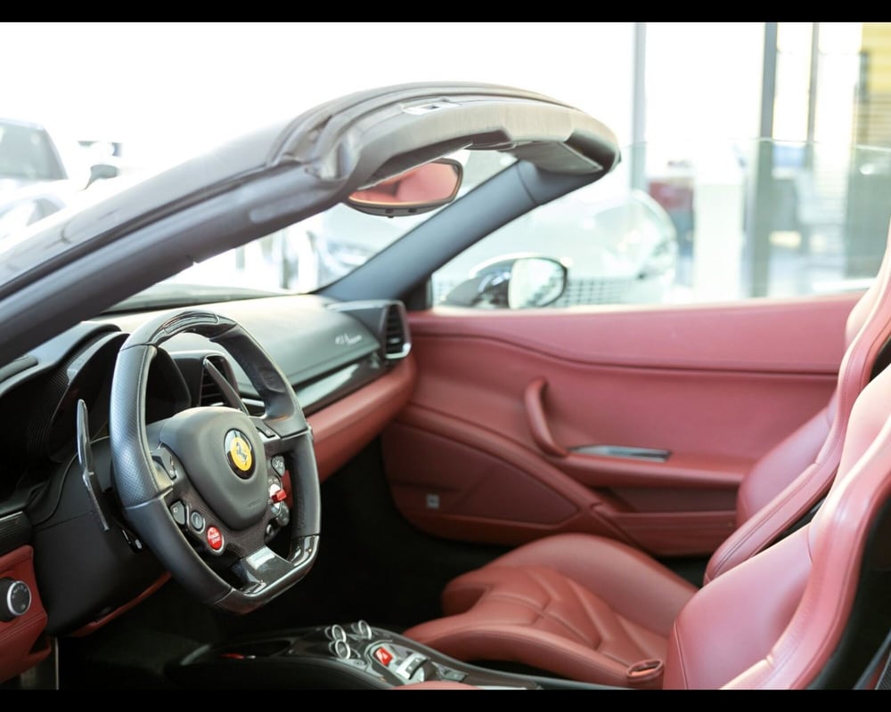 Ferrari 458 Coupé usata a Padova (14)