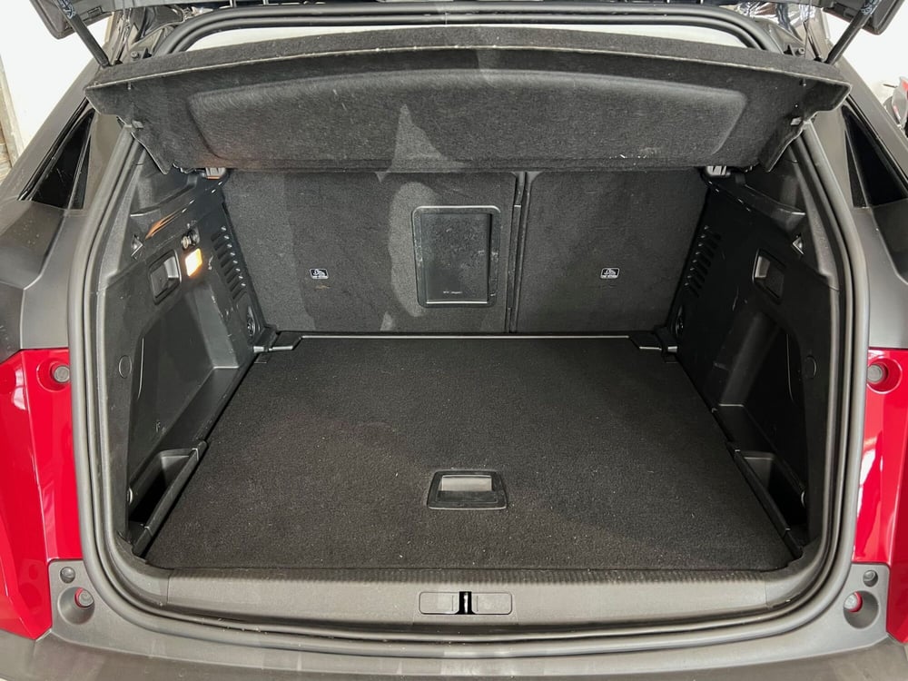 Peugeot 3008 usata a Bari (10)