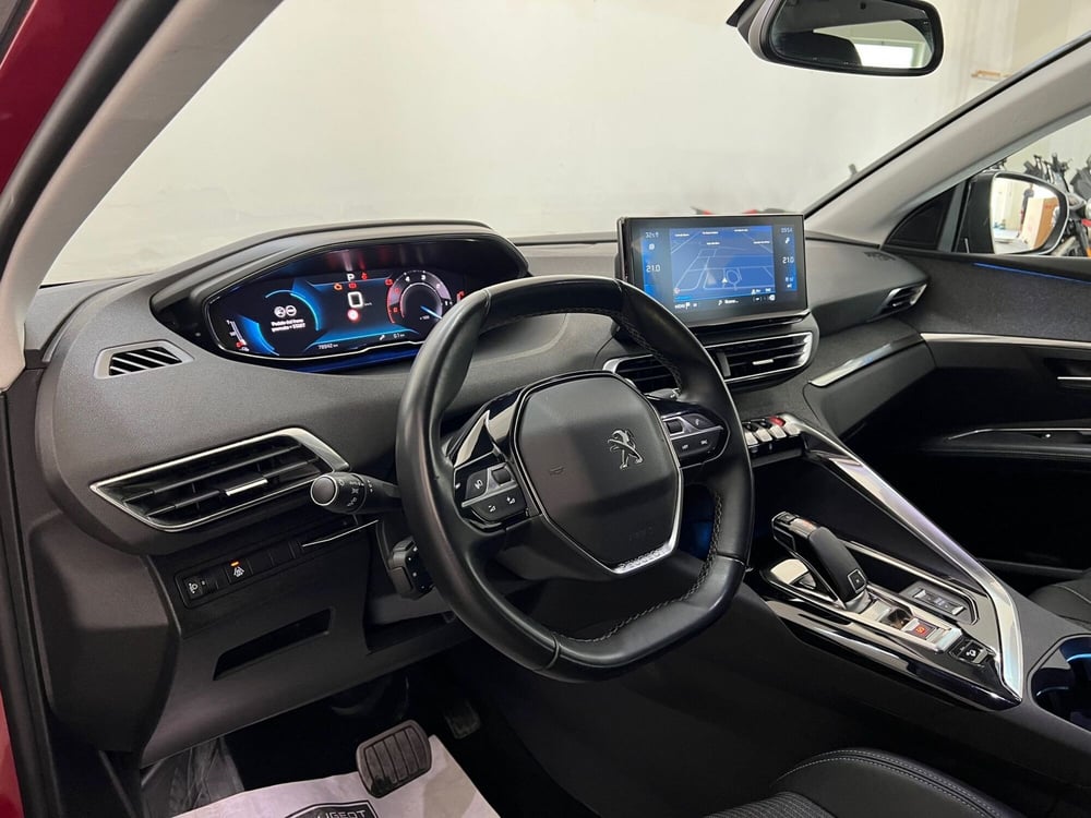 Peugeot 3008 usata a Bari (15)