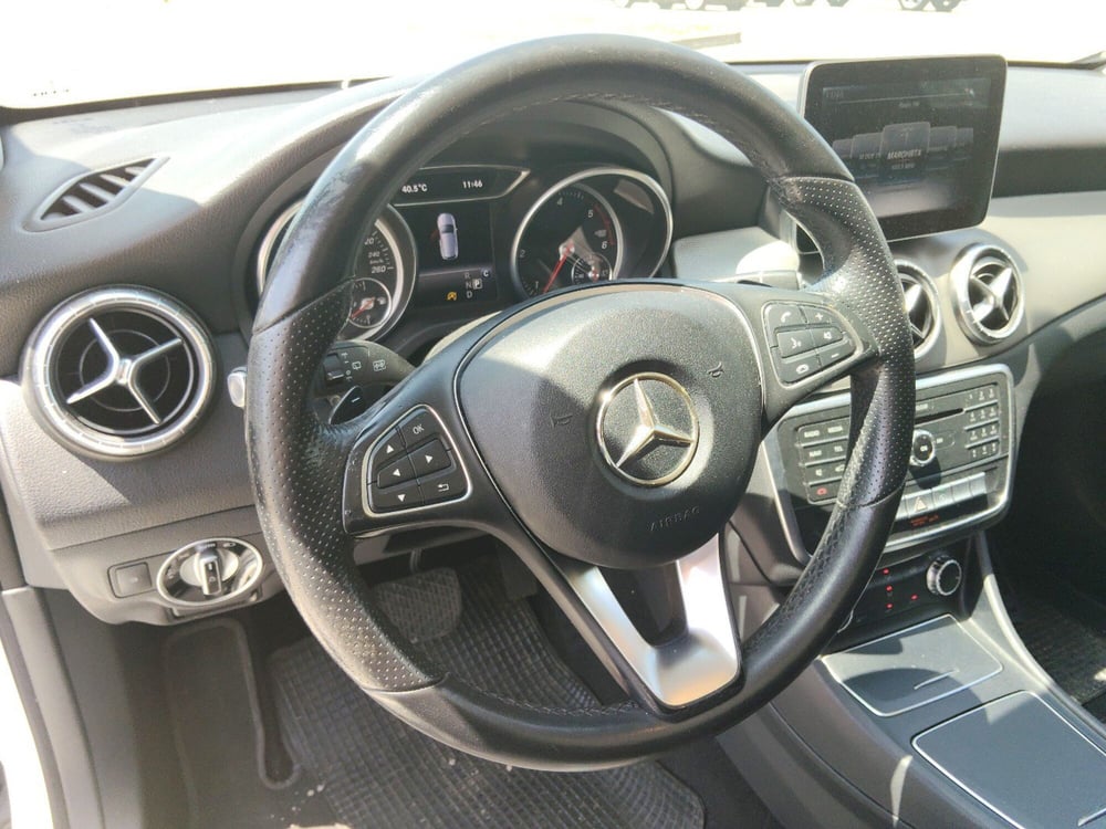 Mercedes-Benz CLA Shooting Brake usata a Pescara (11)