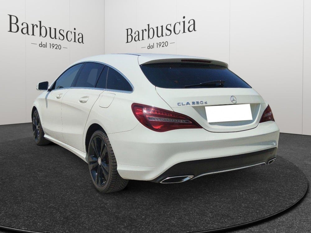 Mercedes-Benz CLA Shooting Brake usata a Pescara (4)