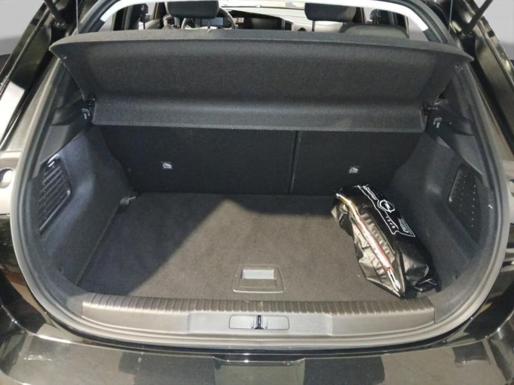Opel Mokka usata a Genova (17)