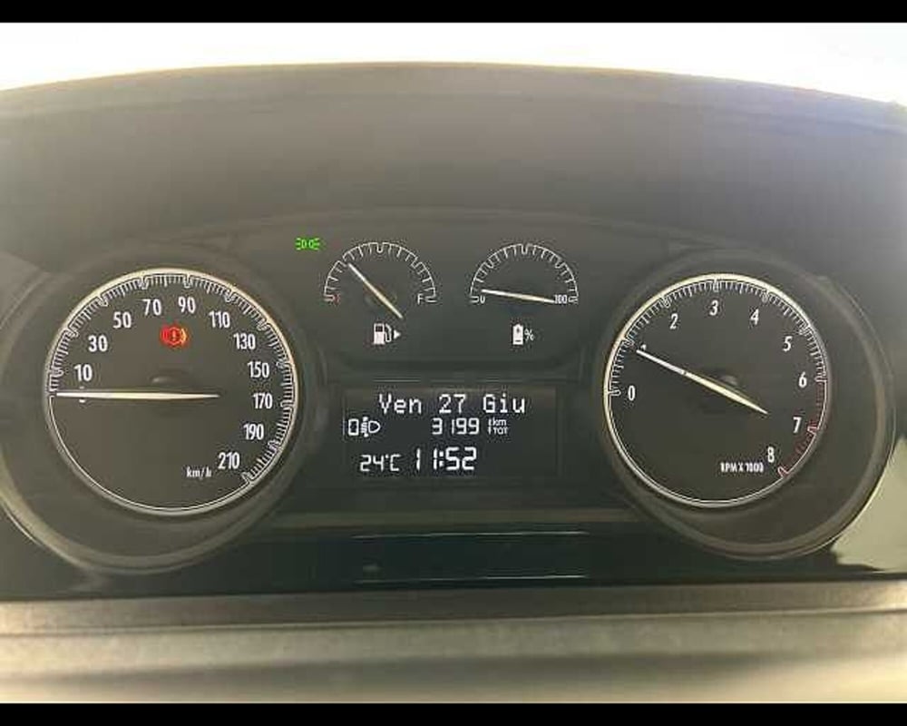 Lancia Ypsilon usata a Roma (12)