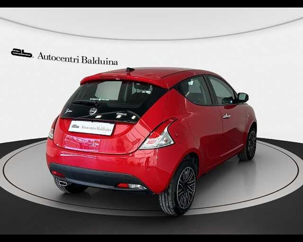 Lancia Ypsilon usata a Roma (4)