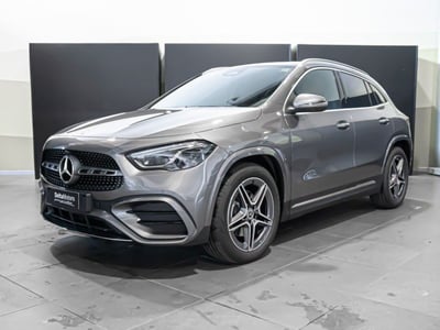 Mercedes-Benz GLA SUV 200 d Automatic Executive nuova a Montecosaro