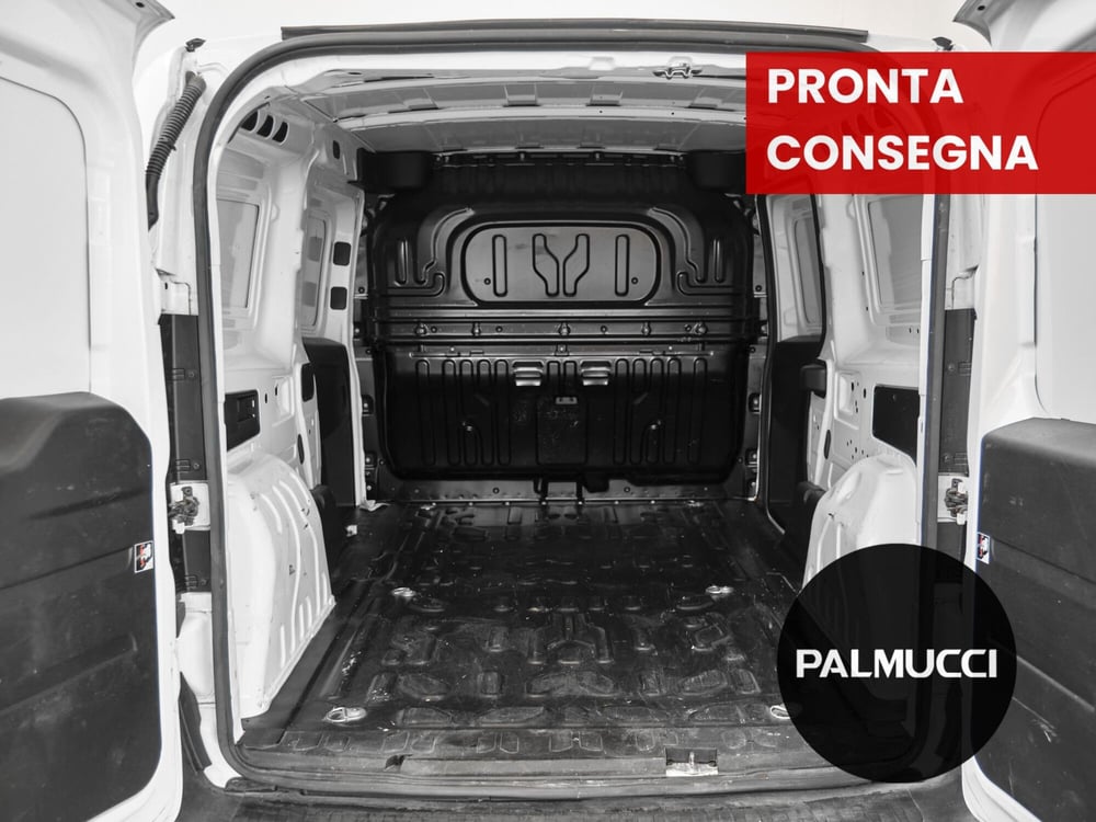 Fiat Doblò Furgone usata a Prato (8)