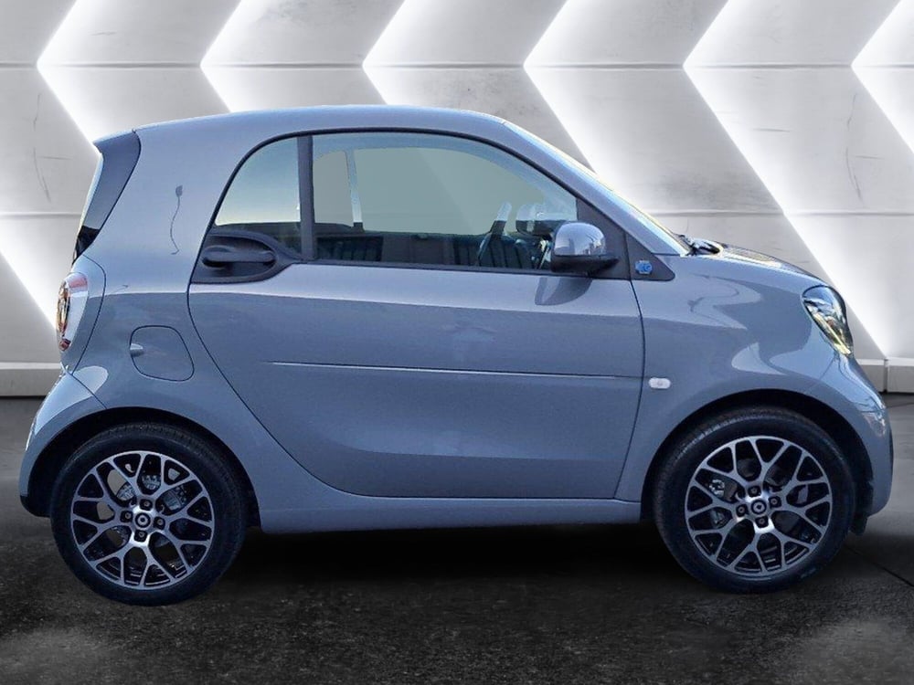 smart Fortwo usata a Salerno (4)