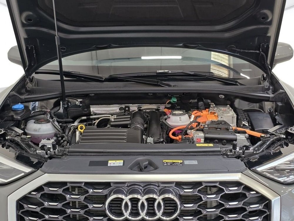 Audi Q3 Sportback usata a Alessandria (8)