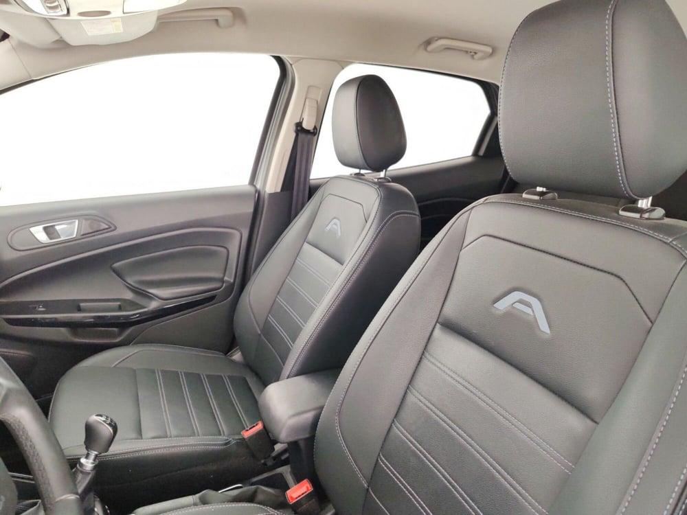 Ford EcoSport usata a Massa-Carrara (9)