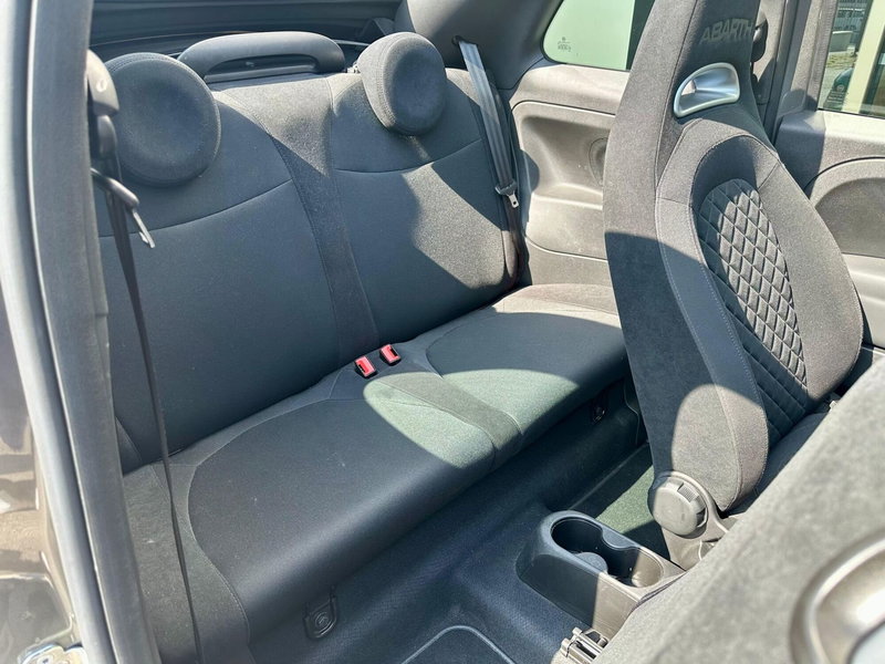 Abarth 695 Cabrio usata a Bari (4)